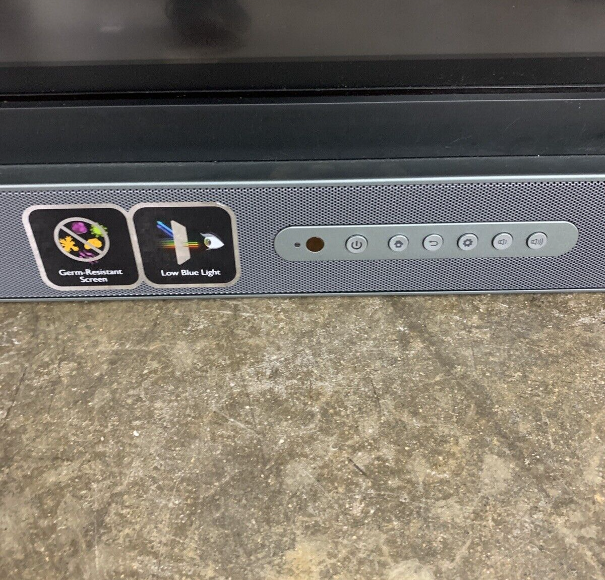 BenQ RP704k 70” 4K Interactive Flat Panel Display Tested Slight Burn-In Shadow