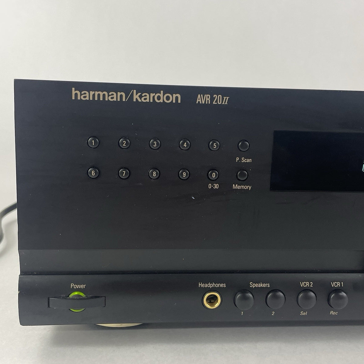 Harman Kardon AVR 20II 5.1 A/V Receiver - Tested2