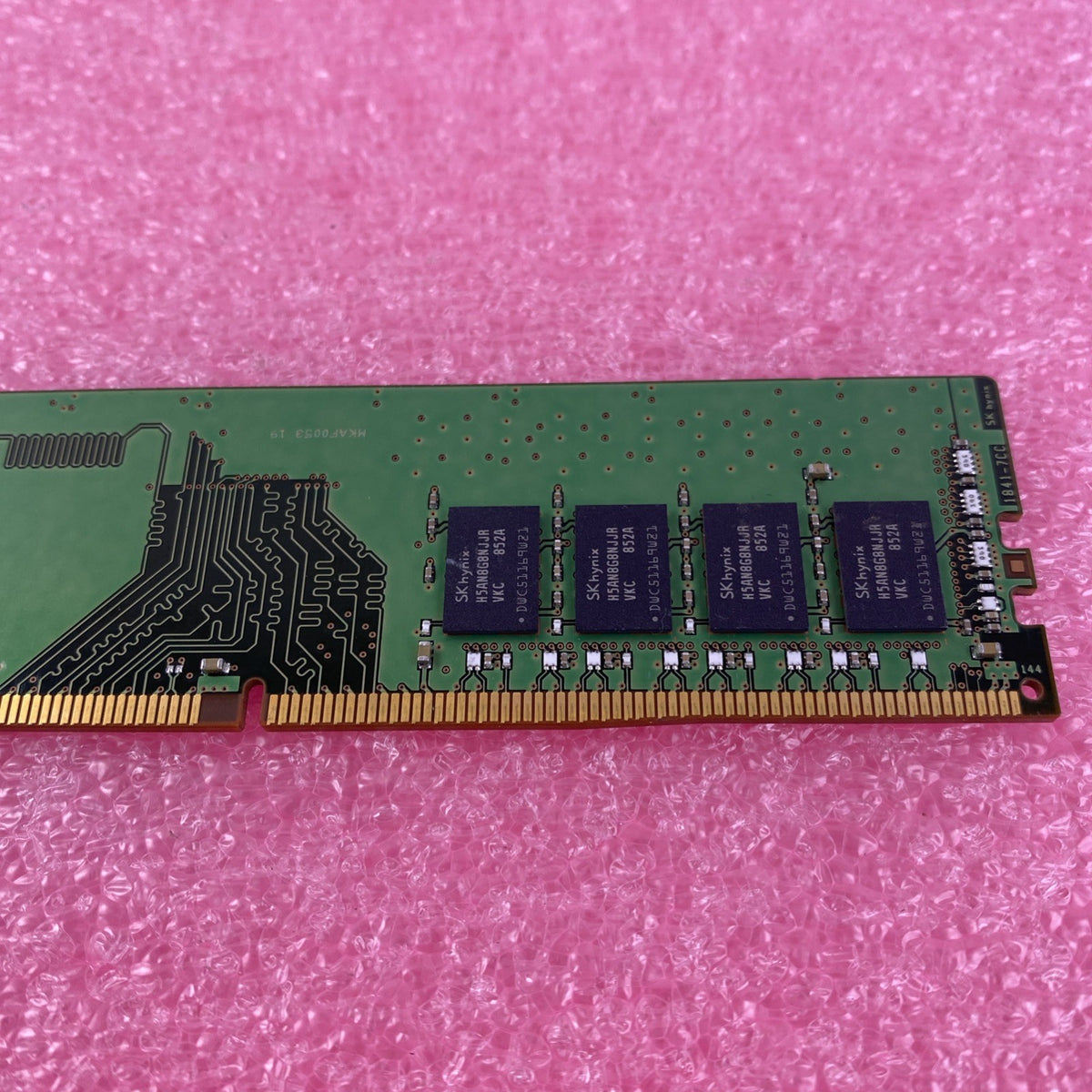 SK Hynix 8GB PC4 1Rx8 Desktop Memory Ram HMA81GU6JJR8N-VK9