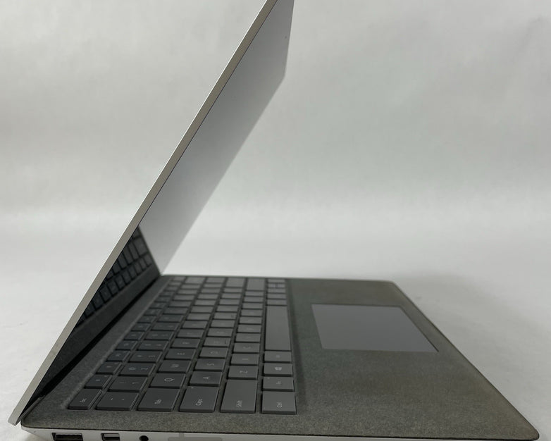Microsoft Surface Laptop 13.3" i5-7200U 2.50 GHz 8 GB RAM 256 GB SSD Windows 11