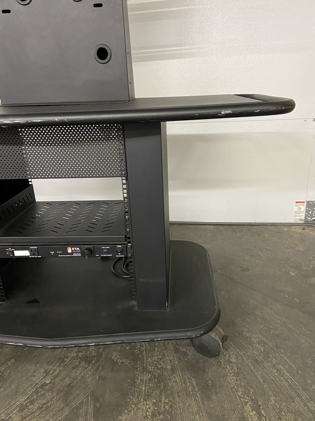 Avtech GM-350S Conferencing Cart W/Rackmount ETA Systems ETAS15L 15A Power Unit