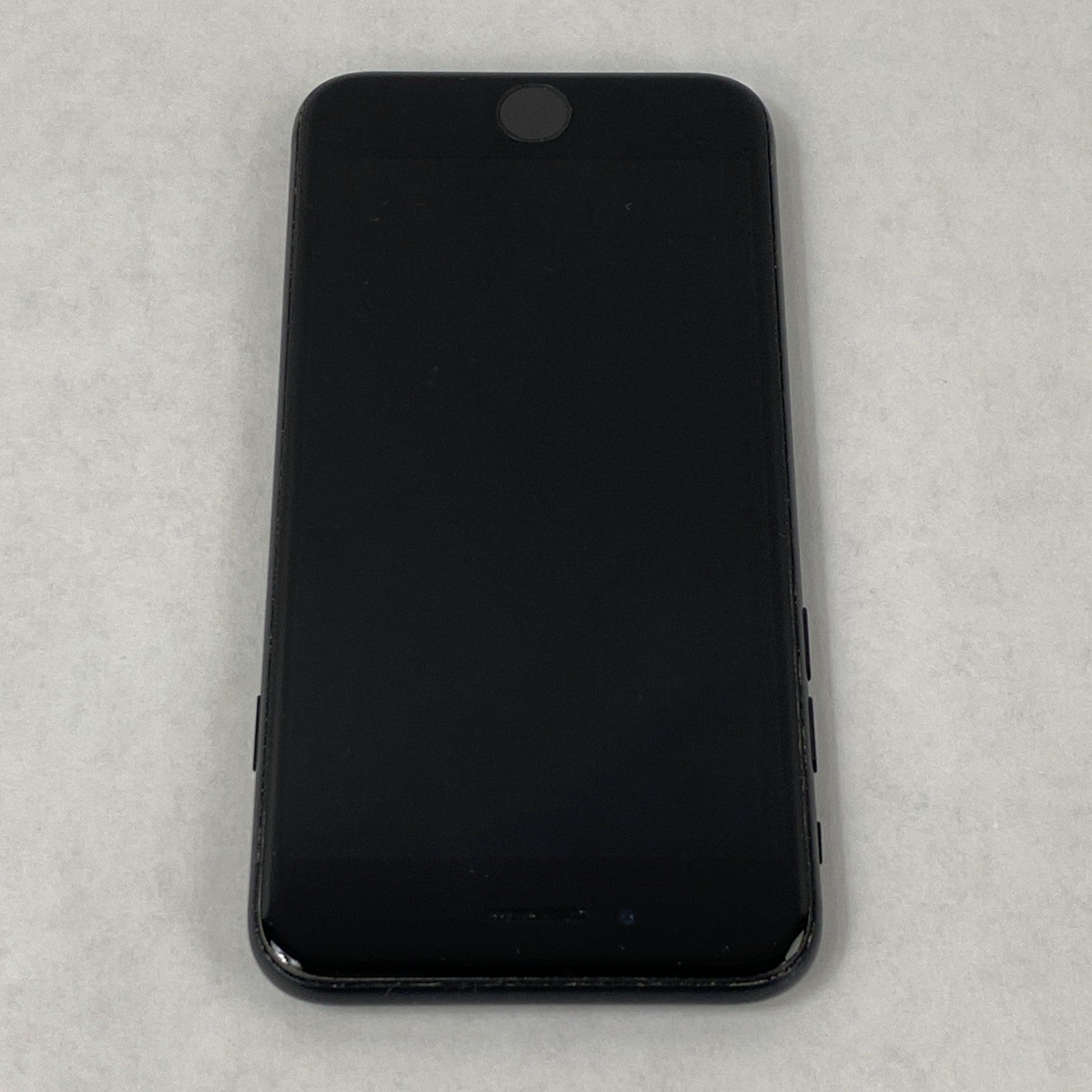 Apple iPhone SE 2nd Gen A2275 64GB AT&T 4.7" Black IOS 26.1 83% Battery Health6