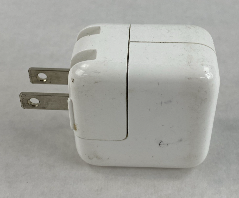 Apple 12W USB Power Adapter Lot of 6