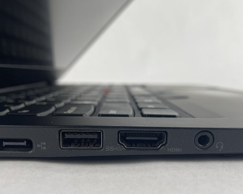 Lenovo ThinkPad X280 12.5" i7-8650U 1.90 GHz 8 GB RAM No SSD/OS/AC - READ