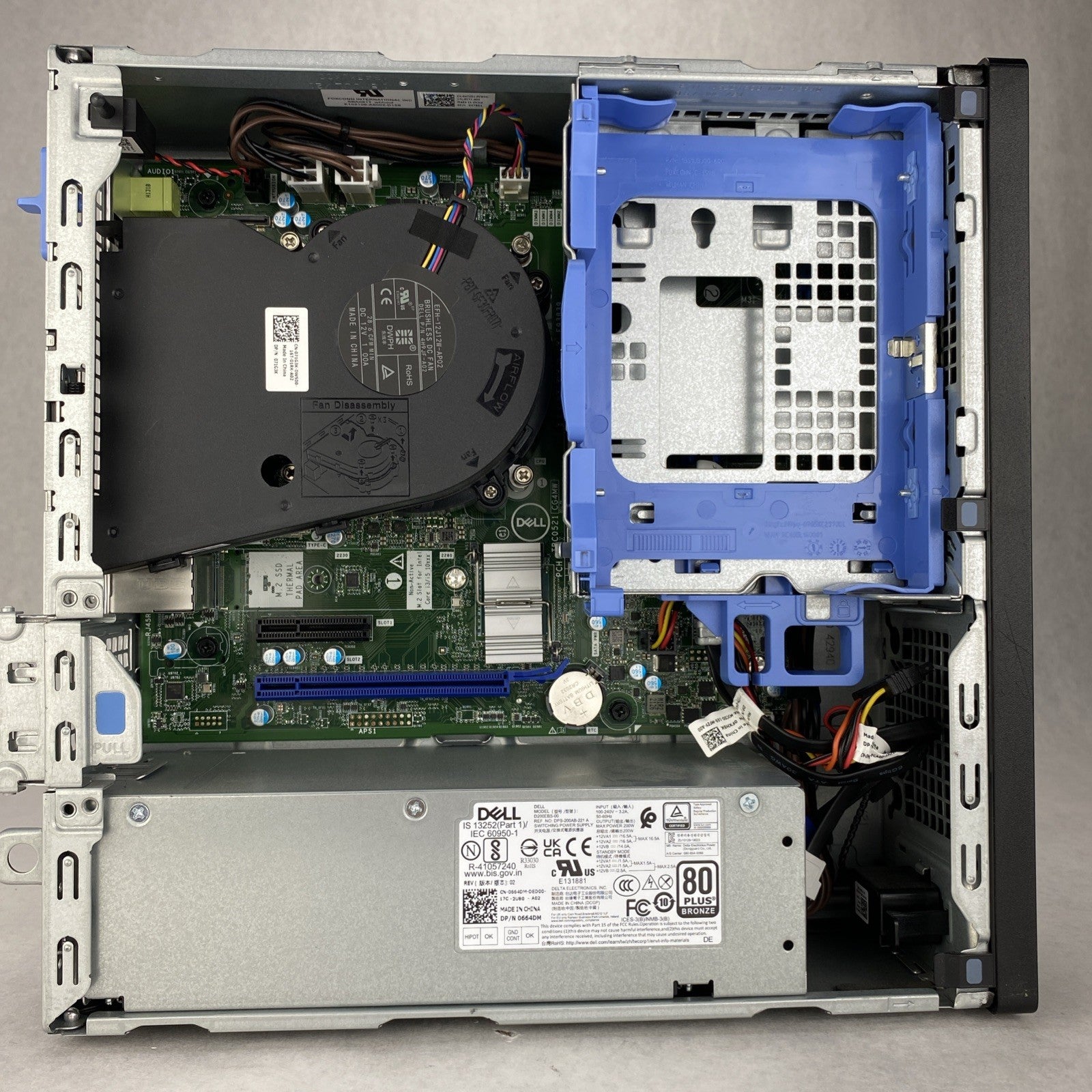 Dell OptiPlex 5090 SFF Intel 6 Core i5-10505 3.20GHz 1x16GB RAM No HDD No OS