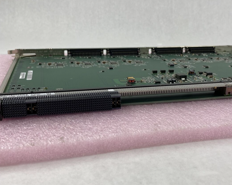 EMC 202-104-950C  DMX3000 FC Disk Adapter