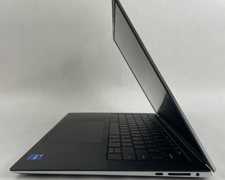 Dell Precision 5560 15.6" i7-11800H 2.30 GHz 32 GB RAM No SSD/OS/AC