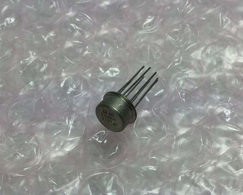 AD542KH High Performance BiFET Operational Amplifiers  NOS