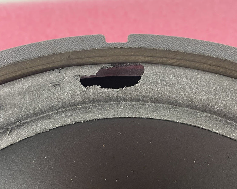 JL Audio 10w0-4 Subwoofer 10" Tested For Parts Bad Foam