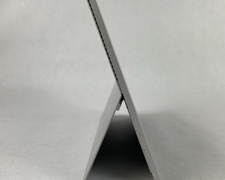 Microsoft Surface Pro 4 12" i5-6300U 2.40 GHz 8 GB RAM 256 GB SSD Win11 - READ