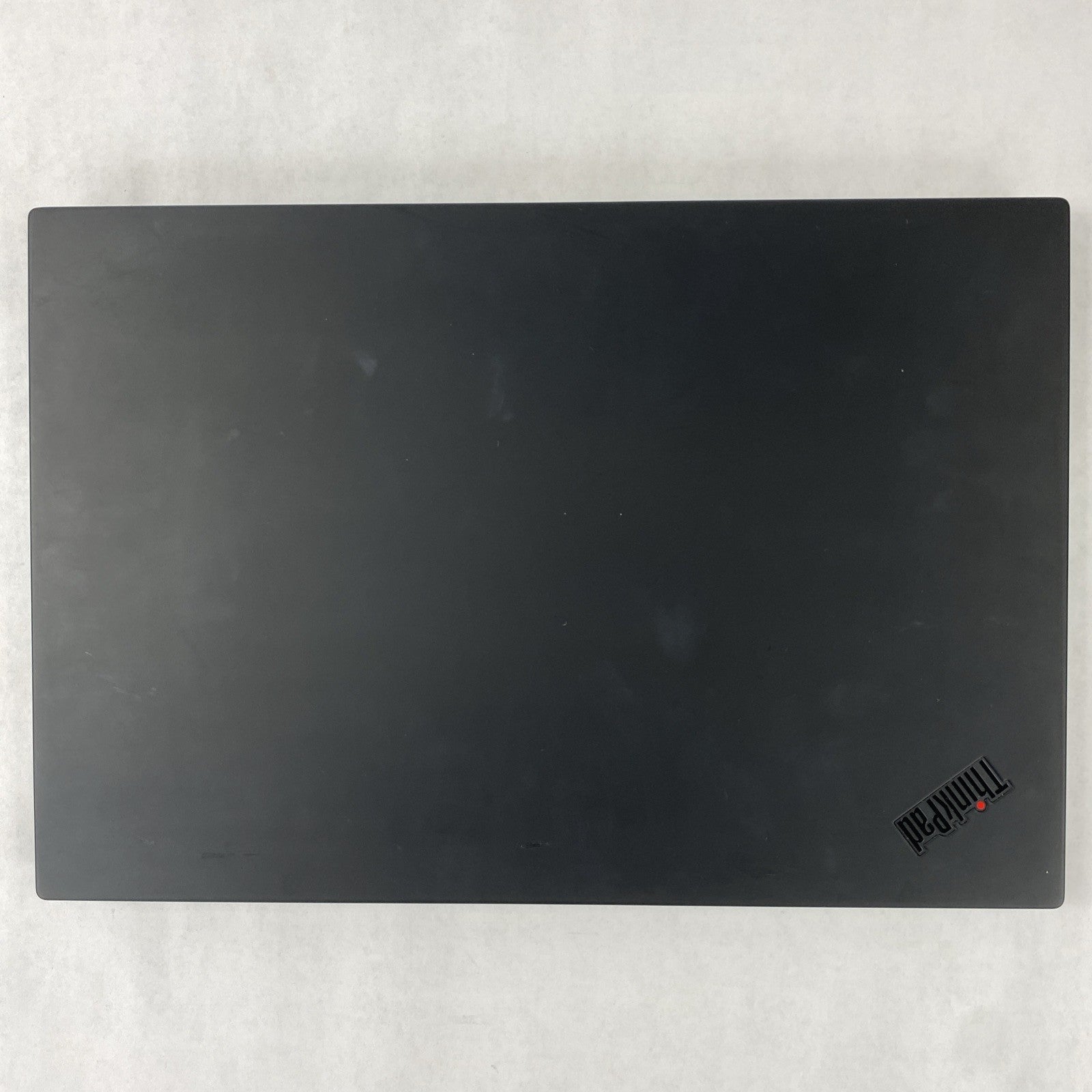 Lenovo ThinkPad P1 15.6" Touch Xeon E 2176M 2.70 GHz 16 GB RAM No HDD No OS