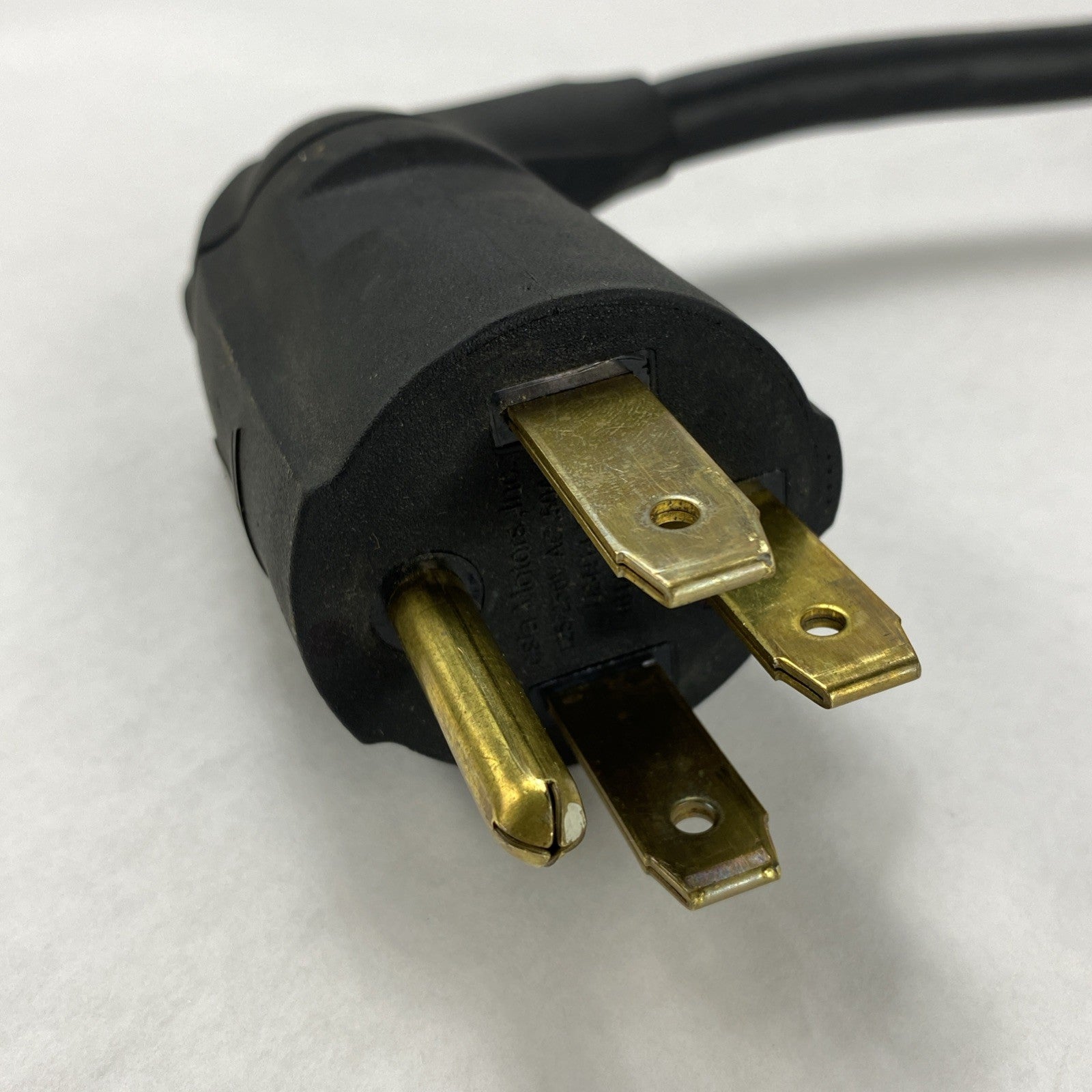 Tesla 1058221-01-F OEM Gen 1 Universal Mobile Connector 100-240V 40A - Untested1