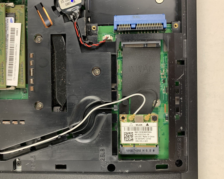 Dell Vostro 3500 15.6" i7-M640 2.80 GHz 4 GB RAM No SSD/OS/AC/Batt