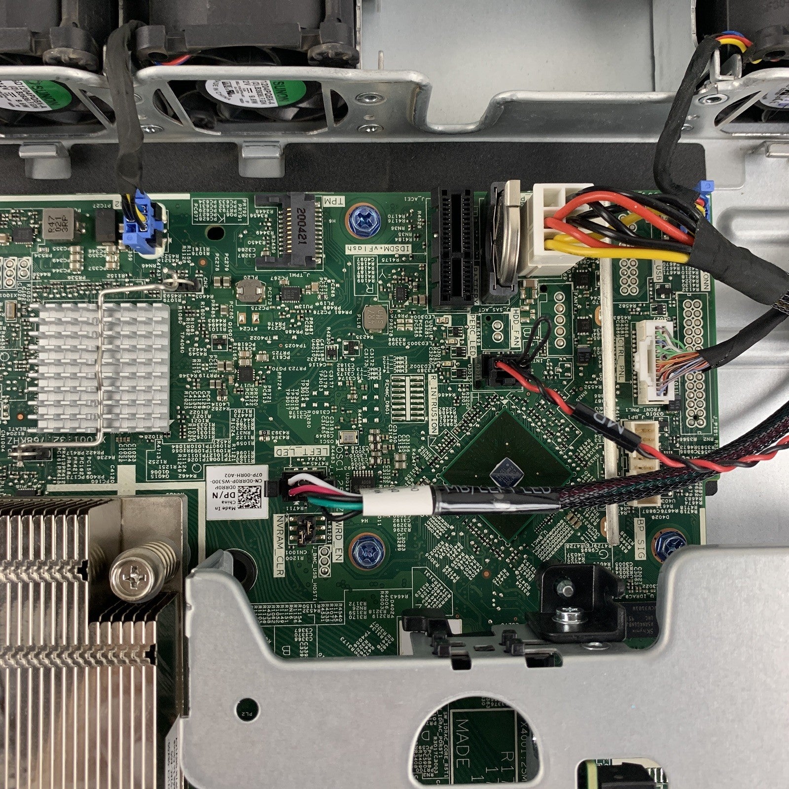 Dell PowerEdge R240 1U Server Xeon E-2246G 3.6 GHz 64 GB DDR4 No OS No HDD Bent