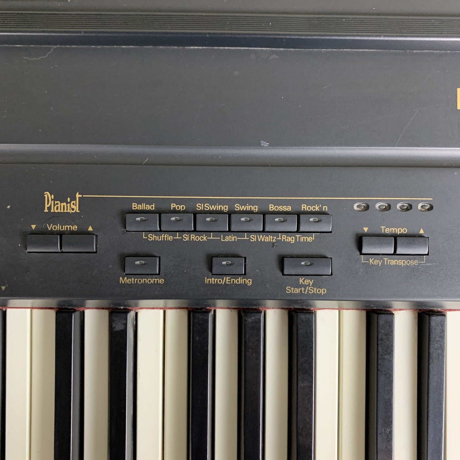 Roland ep-85 Digital Vintage Piano Tested Bad Speaker
