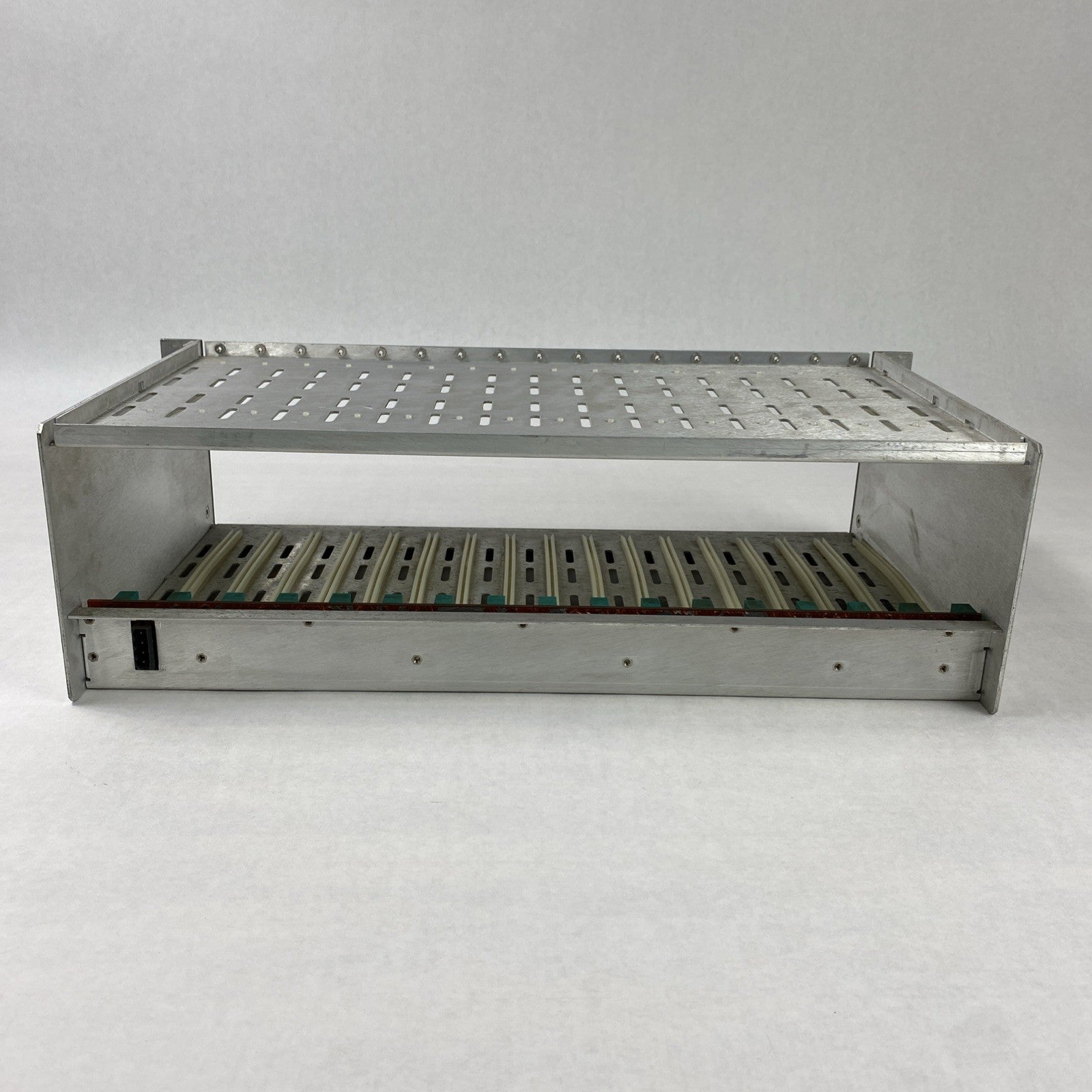 Fiber Options 517R 17 Slot Card Cage Rack Chassis