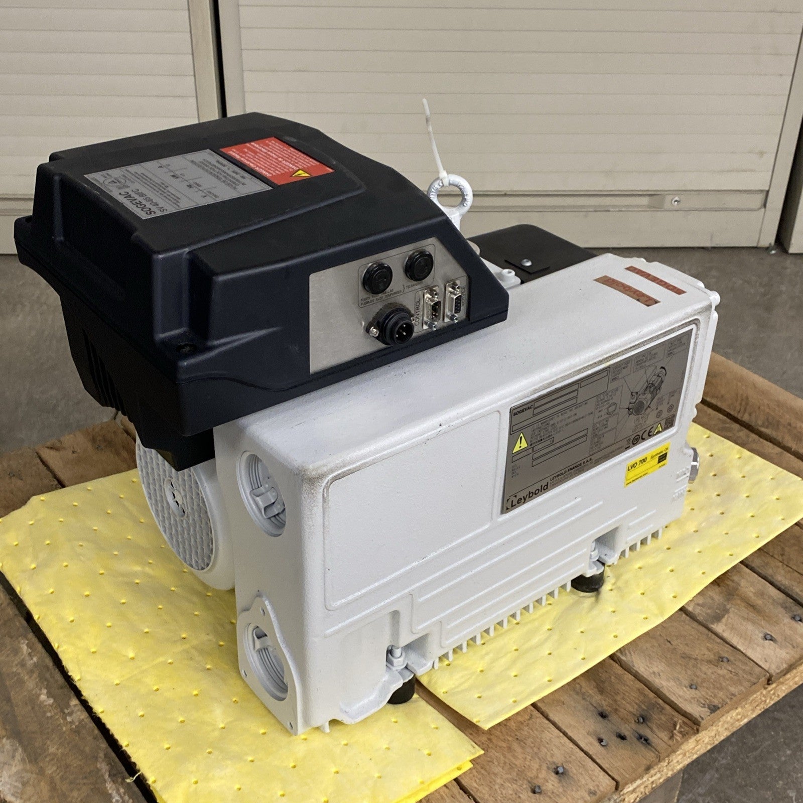 Leybold SOGEVAC SV40-65BIFC Vacuum Pump - Parts or Repair11