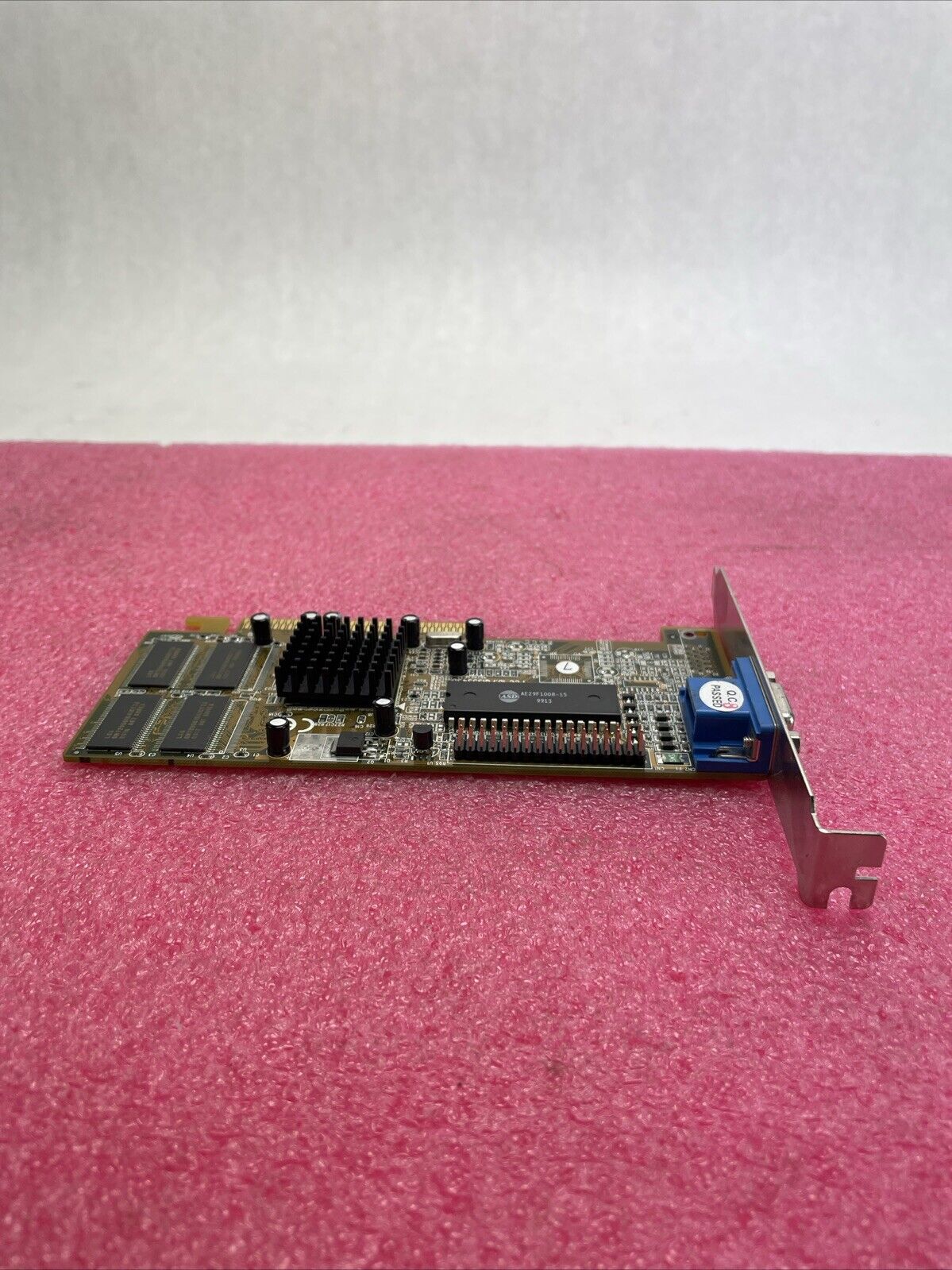JoyTech A4-S3S4SD-A6-L AGP 16MB RAM AGP Graphics Card