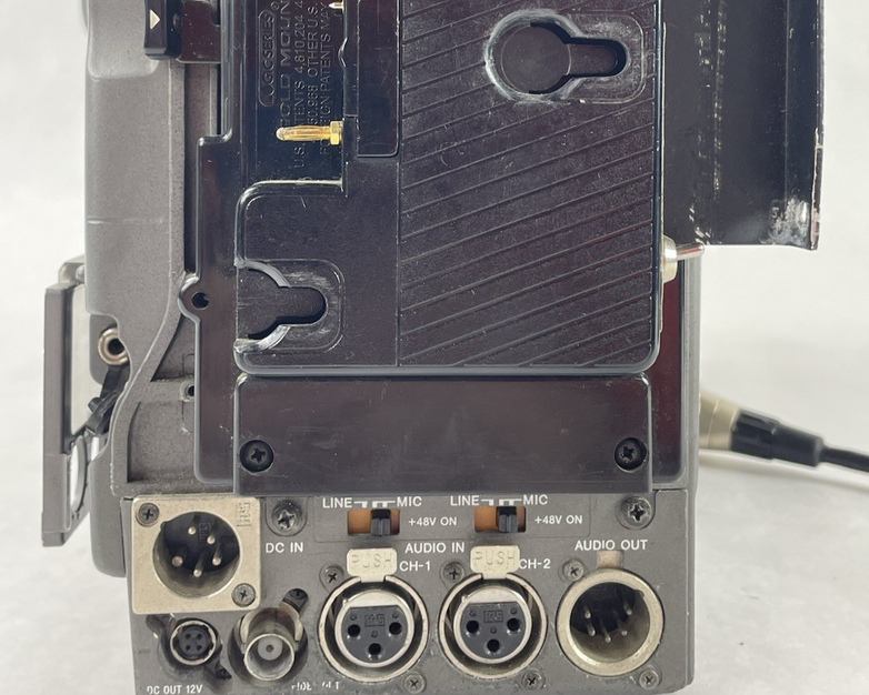 Sony BETACAM SX DNW-9WS Digital Camcorder Power Tested For Parts