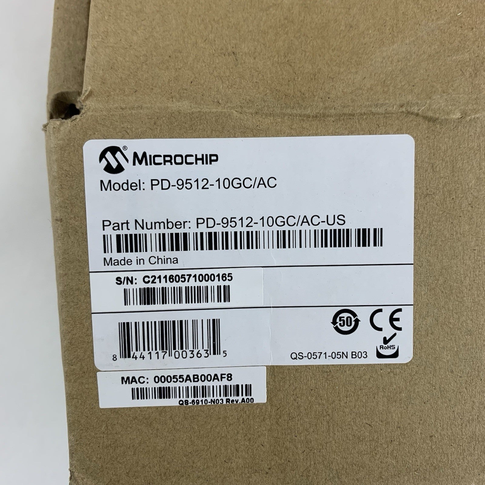Microchip PD-9512-10GC/AC 12-Port BT 60W Switch Box Opened10