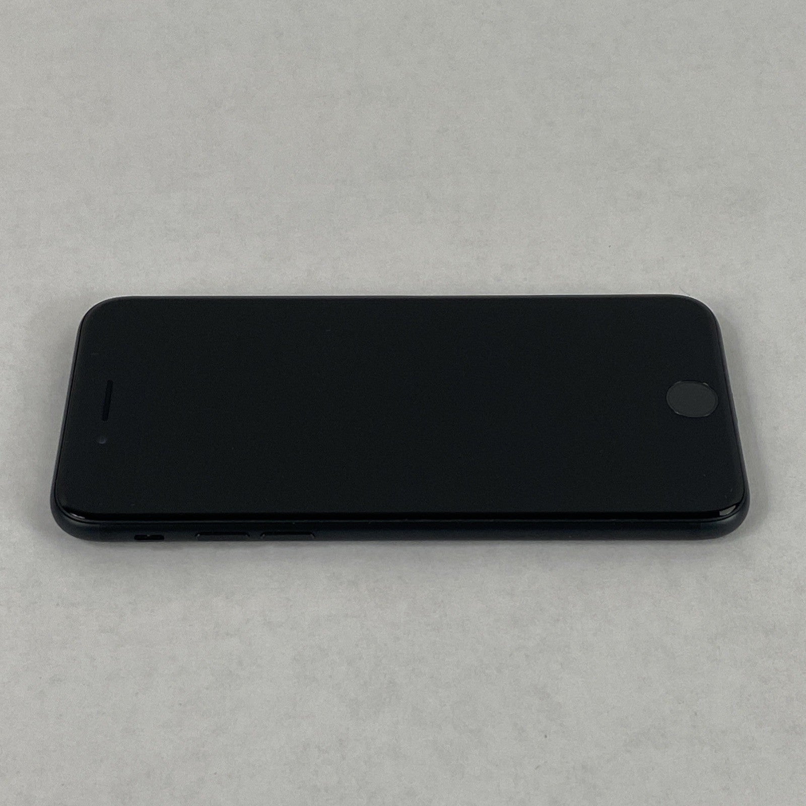 Apple iPhone 7 A1660 32GB Unlocked 4.7" Black IOS 15.8.59