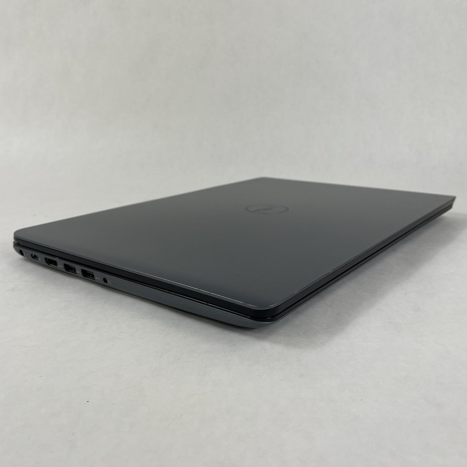 Dell Vostro 5581 15.6" i5-8265U 1.60 GHz 8 GB RAM No SSD/OS/AC13