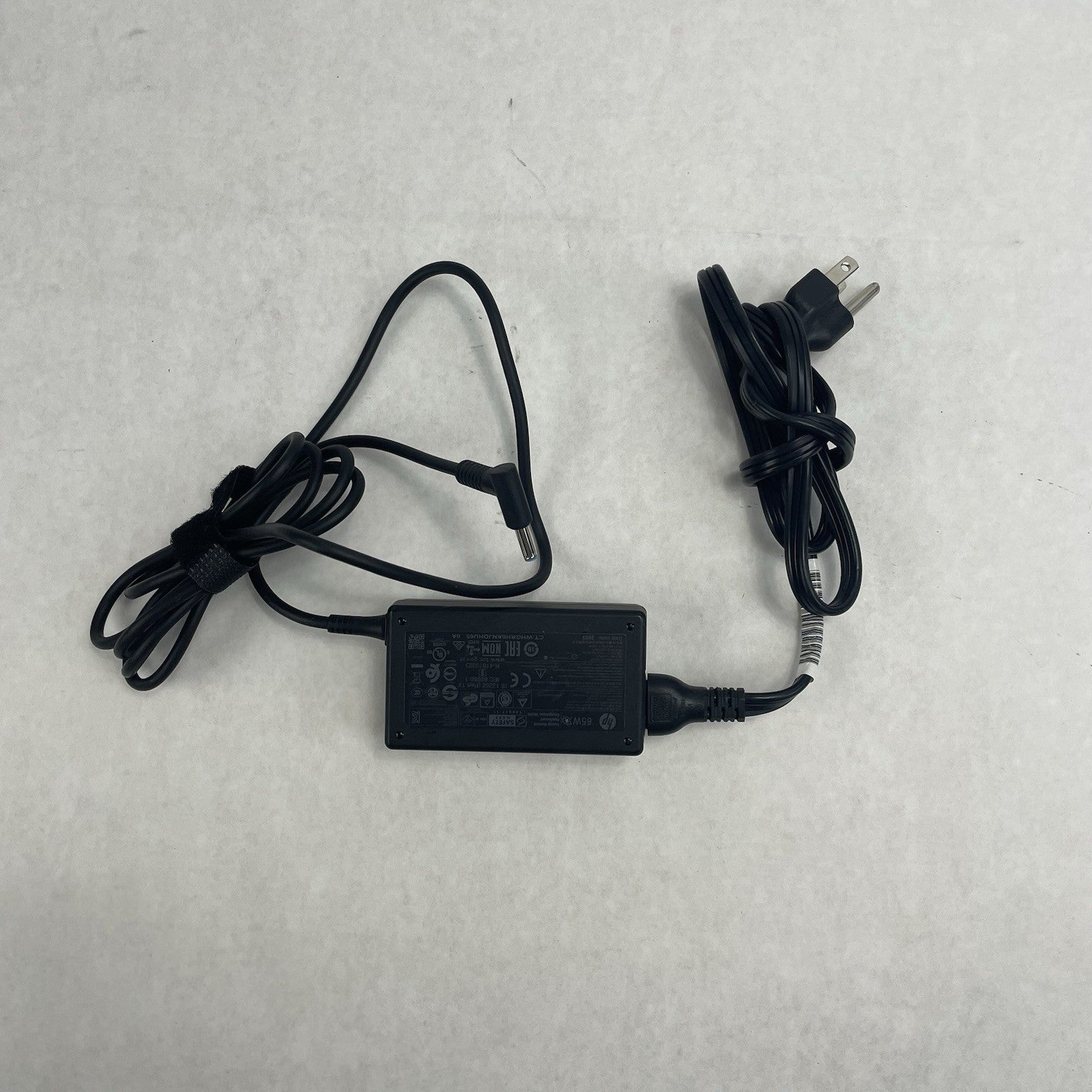 HP TPN-CA16 65W  Small Barrel AC Adapter 19.5V 3.33A L25298-002 Lot of 5