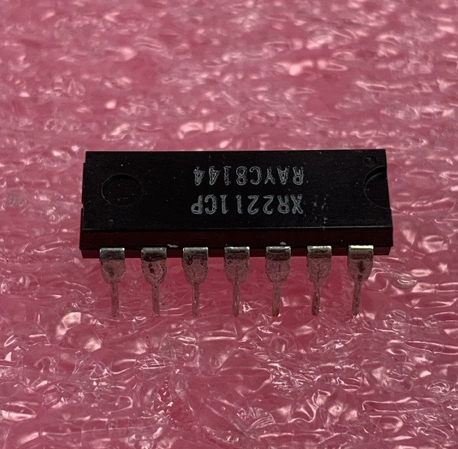 Exar 2211CP 14 Pin Transistor (Lot of 12)