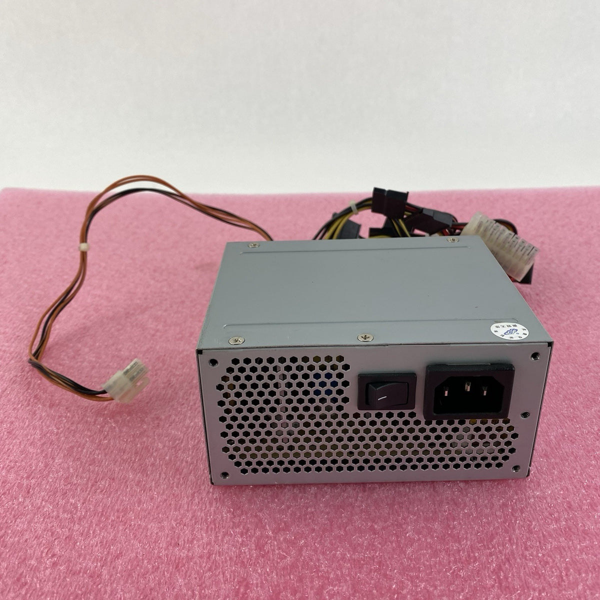 FSP Group FSP300-20GSV 300W Switching Power Supply1