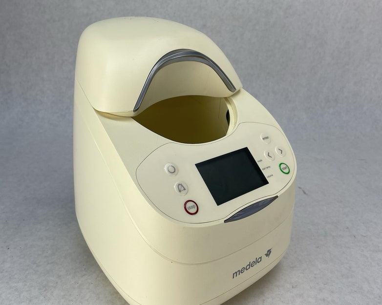 Medela 87115 Digital Breast Milk Formula Warmer Waterless