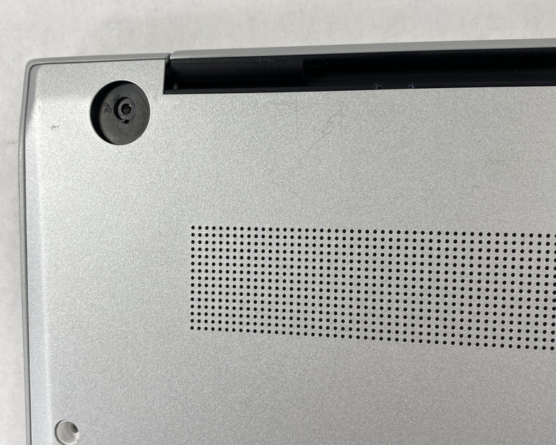 LG Gram 17Z90P-N.APS5U1 Intel Core i7-1165G7 2.80 GHz 16 GB RAM 17" No SSD No OS