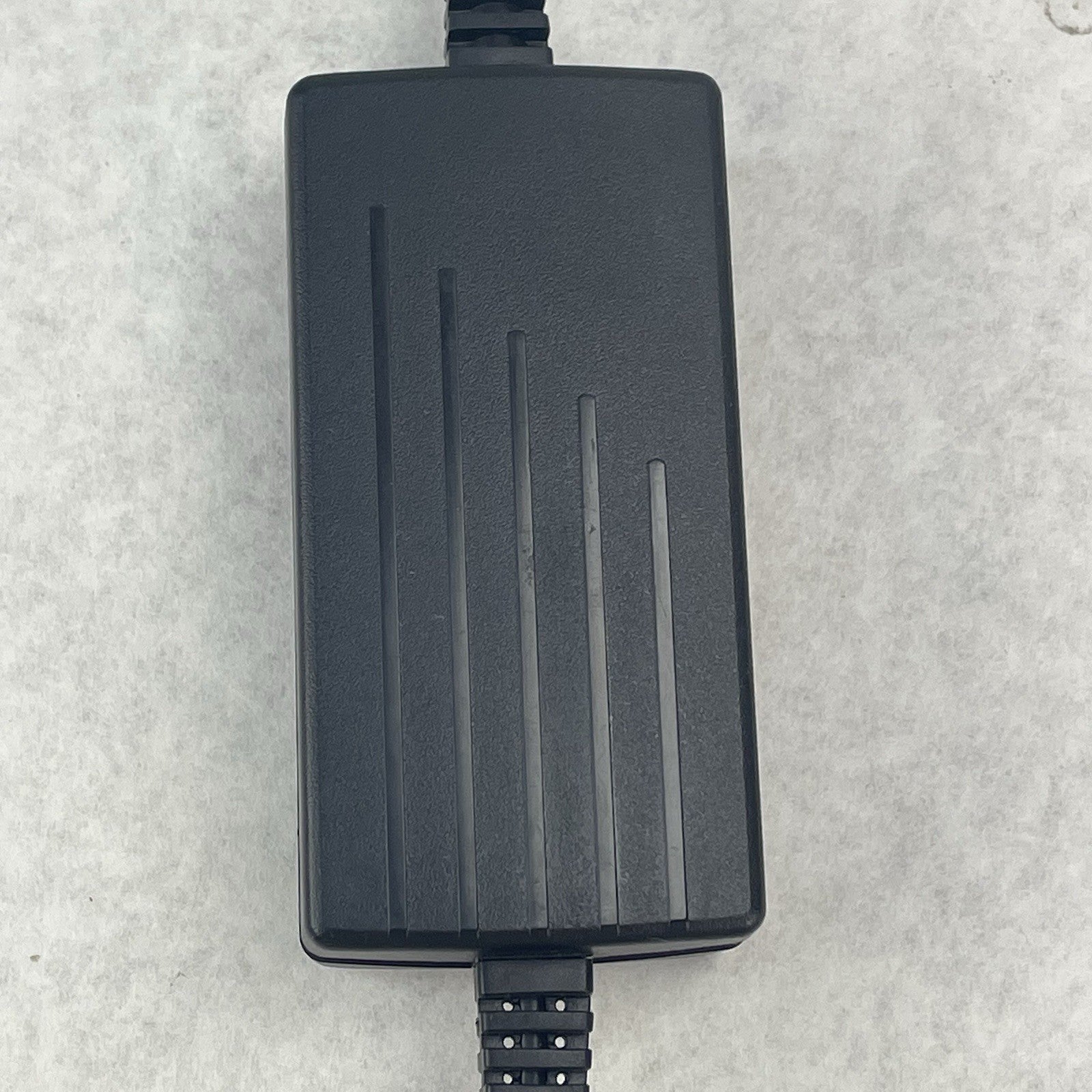 Symbol 50-24000-021 universal input AC Adapter Power Supply6
