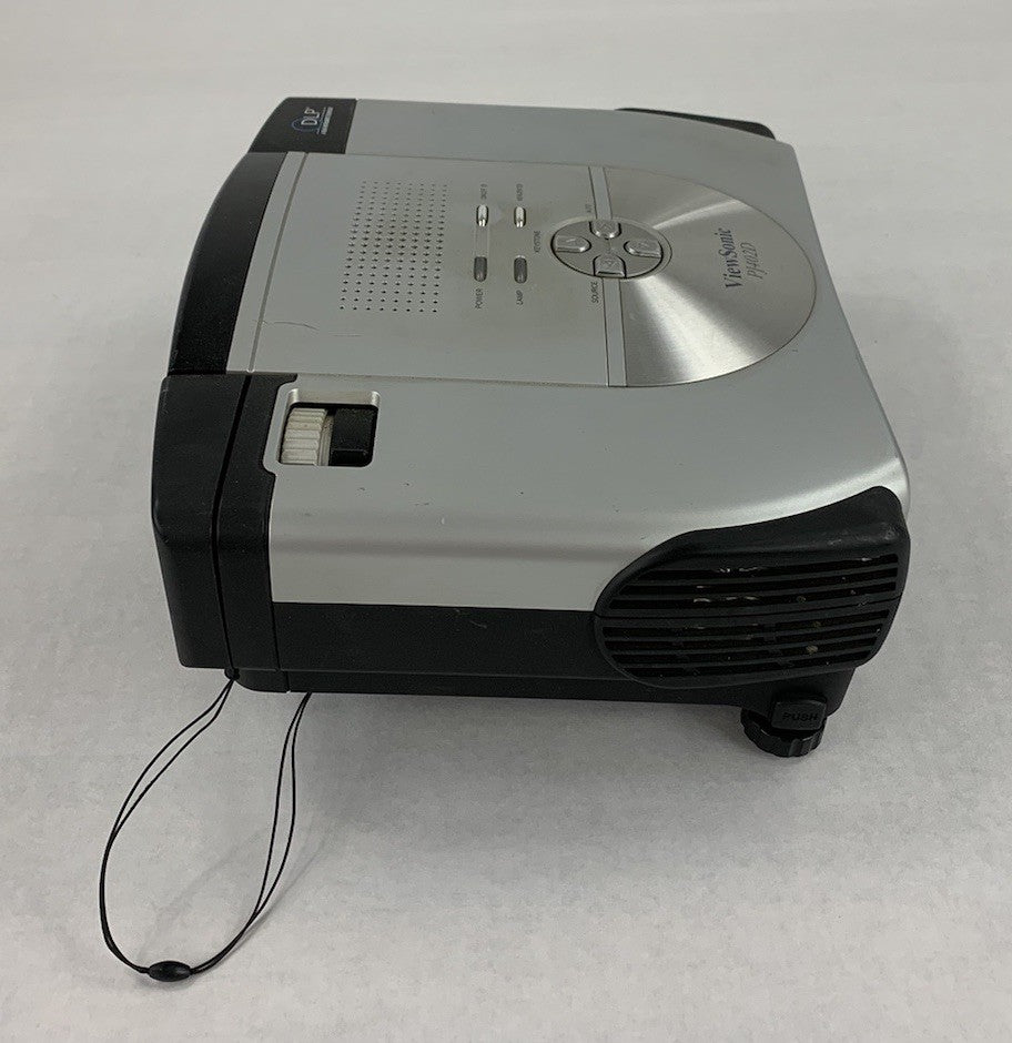Viewsonic PJ402D VS10400 Projector - No Remote
