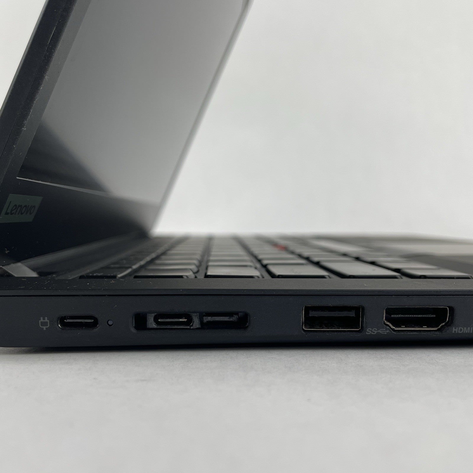 Lenovo ThinkPad T14 Gen2a 14" Ryzen5Pro 5650U 2.3GHz 16GB RAM No SSD/OS/AC- READ4