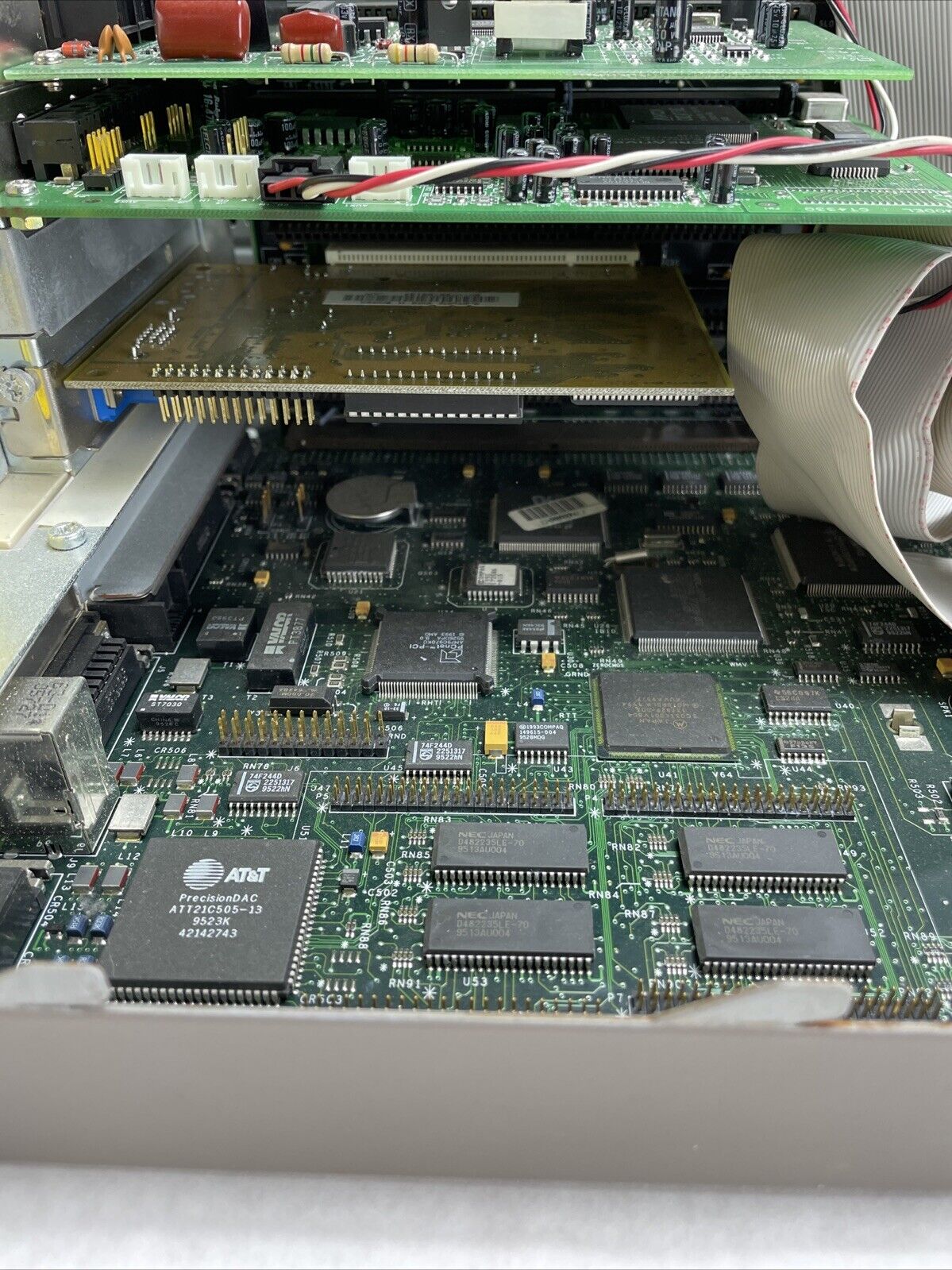 Compaq DeskPro 575 DT IDT Win CHIP 2-3D 200MHz 32MB RAM No HDD No OS