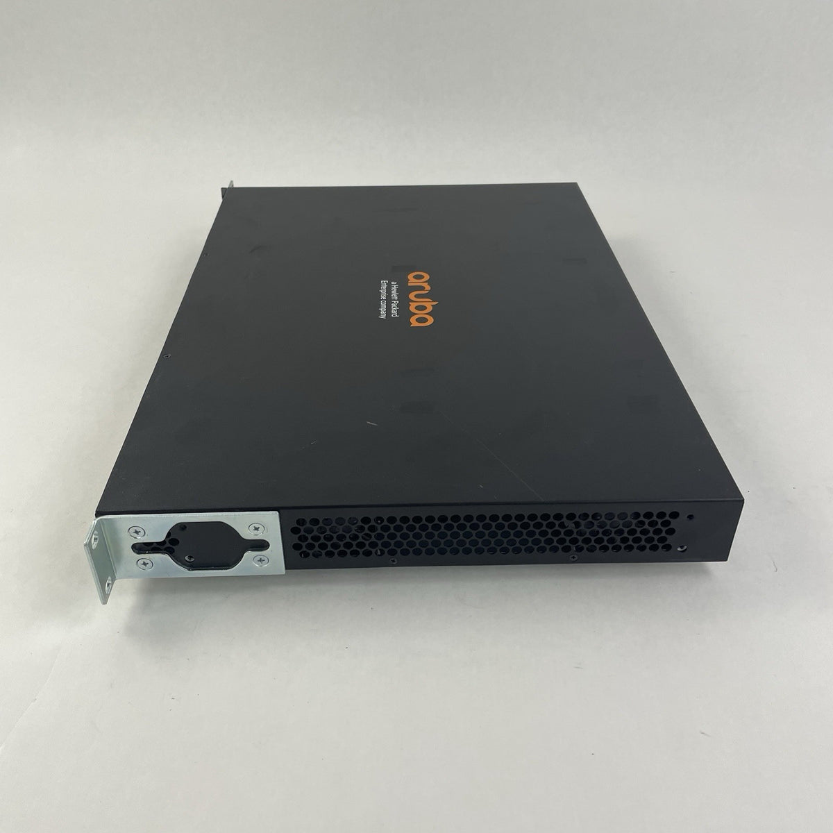 HP Aruba 2530-24G PoE+ J9773A 24-Port Gigabit Switch - Tested8