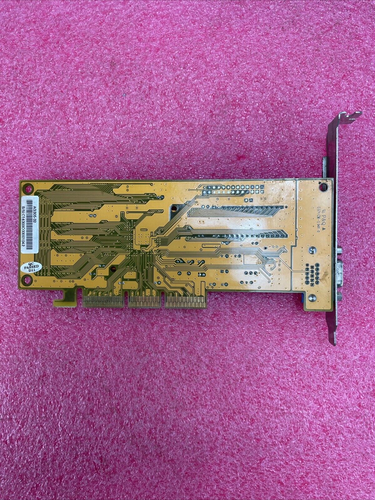 ELITEGROUP VGA305EF4- V1.3 AGP Graphics Card