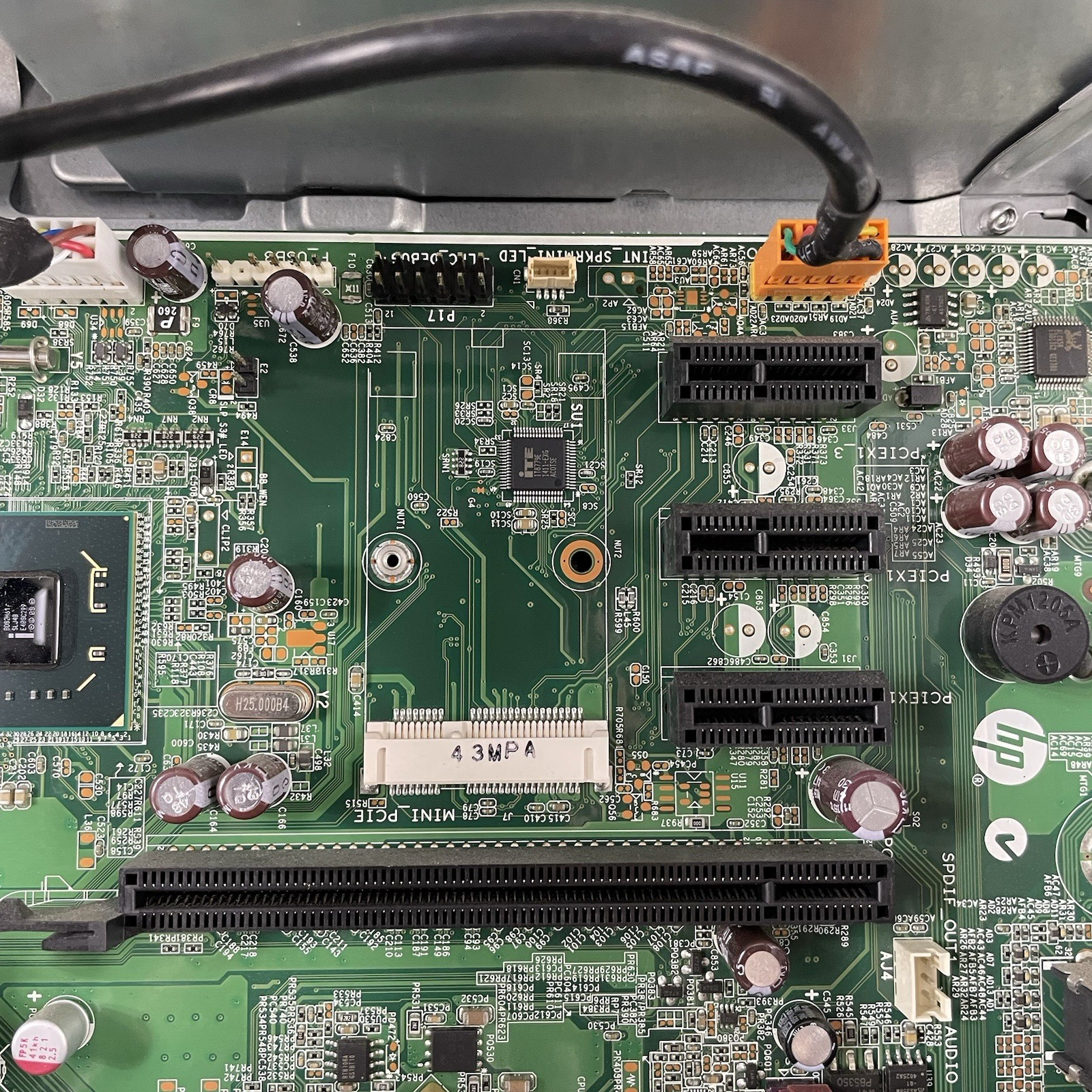 HP Pro 3500 Series MT i5-3470 3.20 GHz 8 GB RAM No HDD/OS12