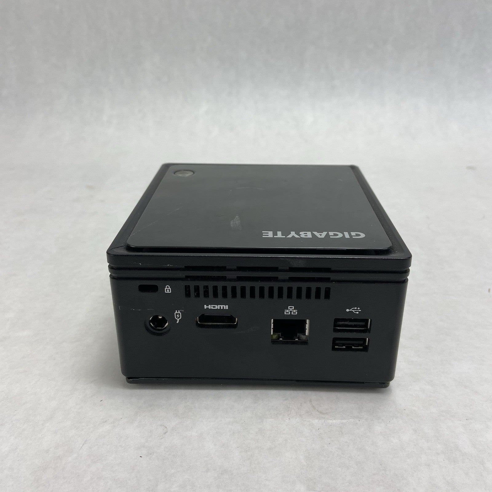 Gigabyte GB-BXBT-1900 Micro Intel Celeron J1900 1.99GHz 8GB RAM No HDD\OS\AC3