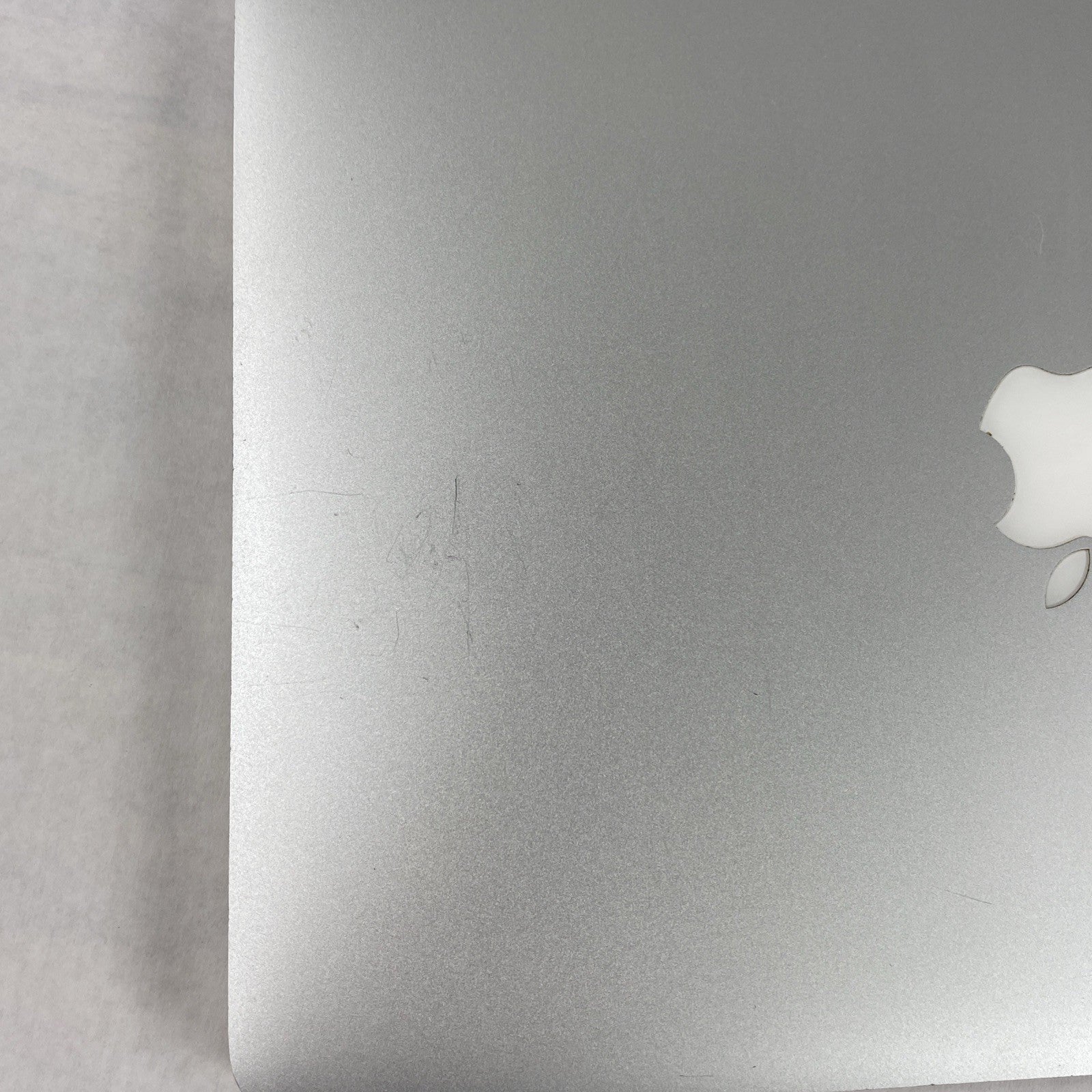 Apple MacBook Pro A1502 2015 13" Screen Keyboard Assembly  - No Motherboard