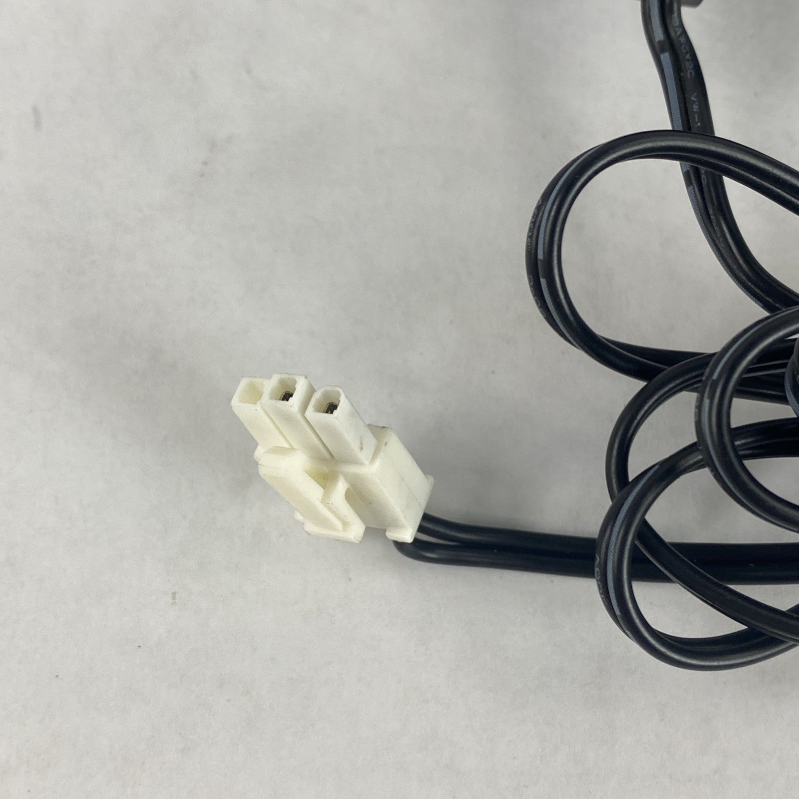 Skynet Electronic SNP-A047 Adapter 250V Lot of 43