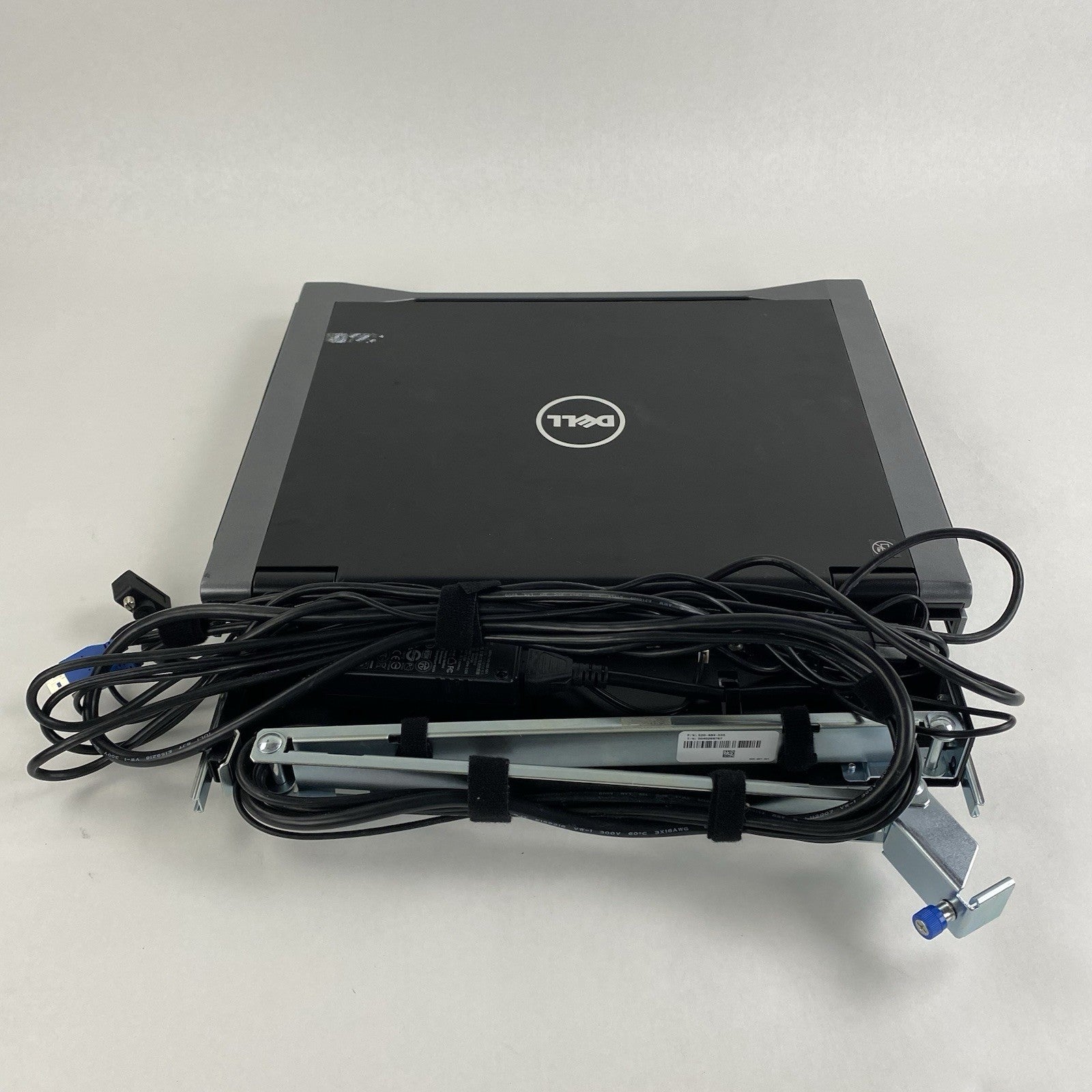 Dell FPM185 18.5" Server Console LED monitor w/ 520-884-535 Tested4