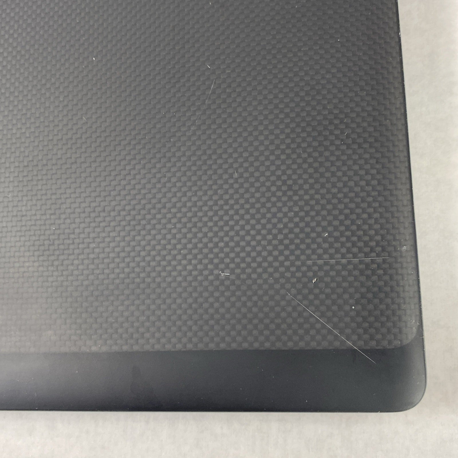 Dell Precision 7520 Intel Xeon E3-1505M v6 3.00 GHz 8 GB RAM 15.6" No HDD No OS