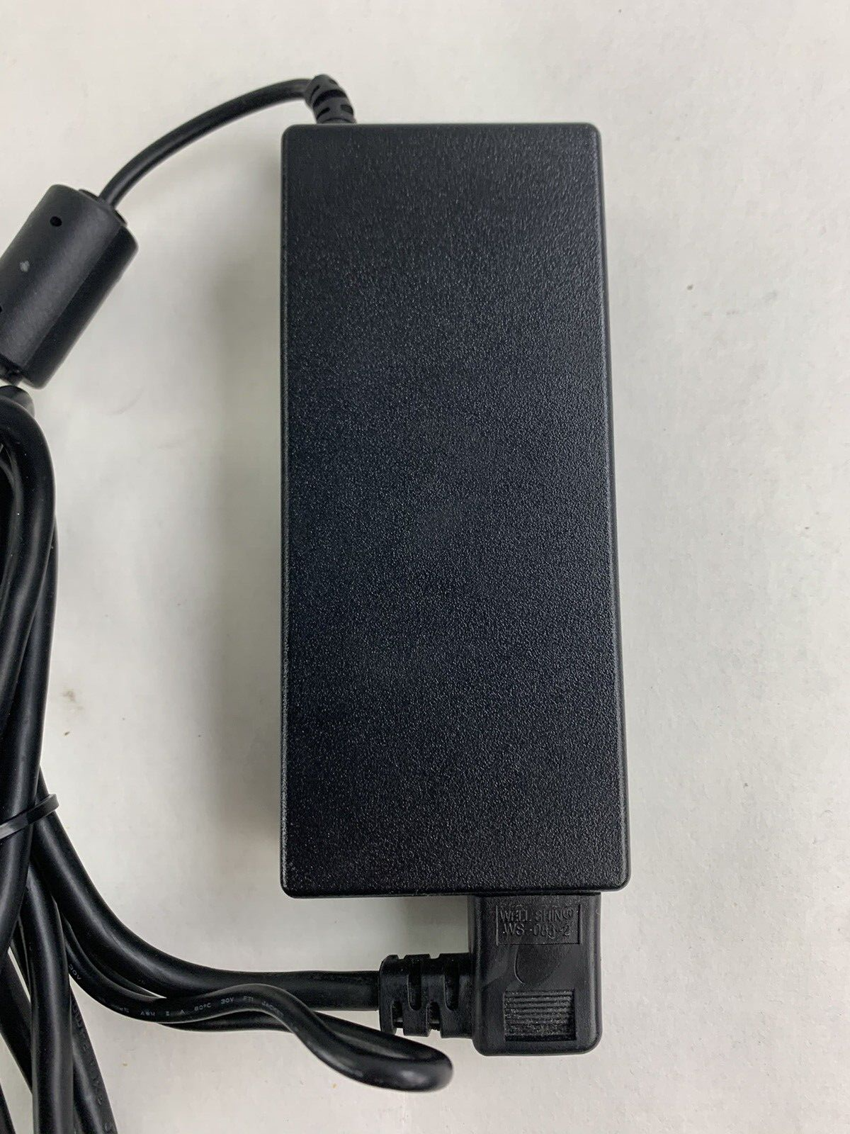 Lot of 20 FSP Group FSP090-DMBB1 19V 4.74A w/ Power Cable