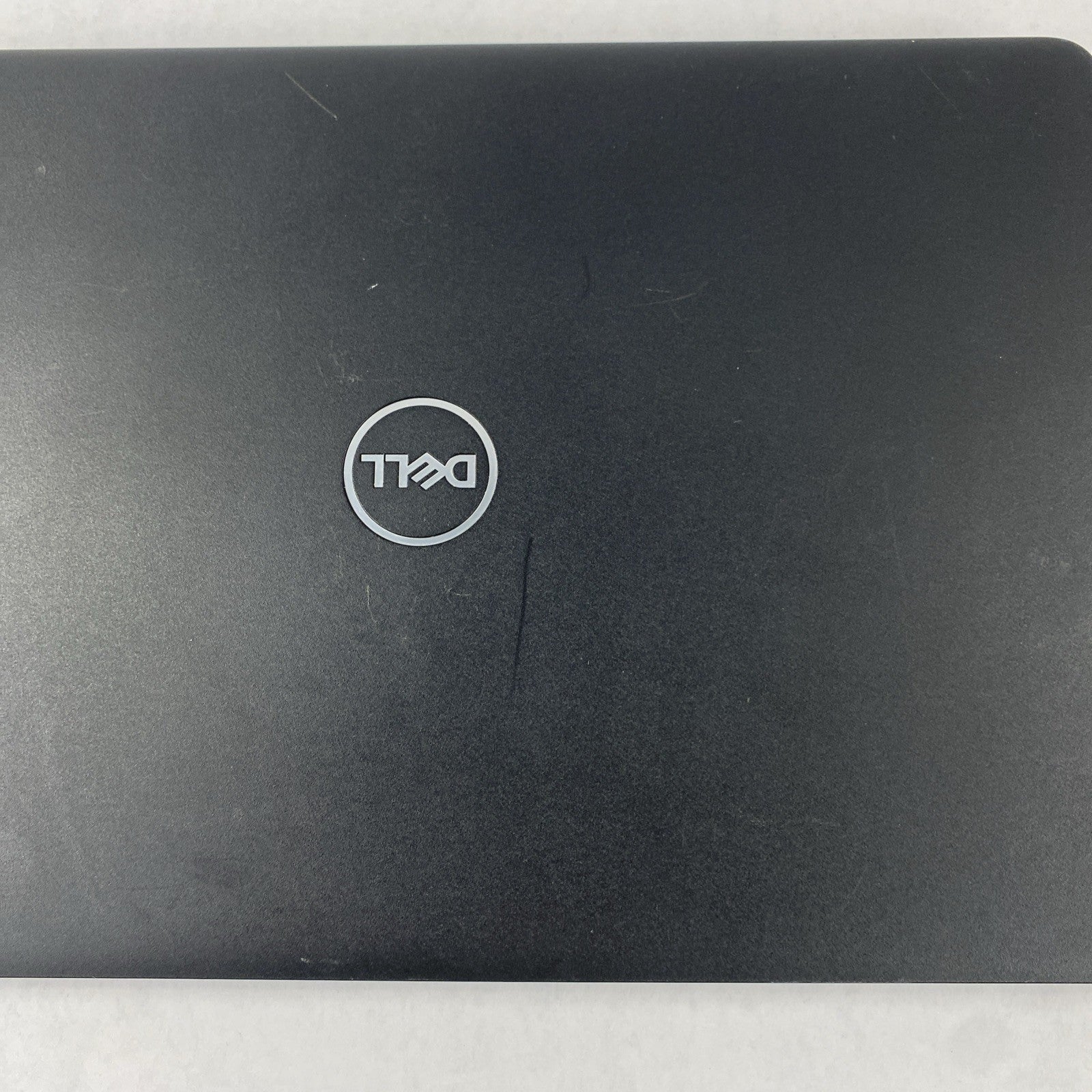 Dell Latitude 3500 Intel Core i5-8265U 1.60 GHz 8 GB RAM 15.6" No HDD No OS