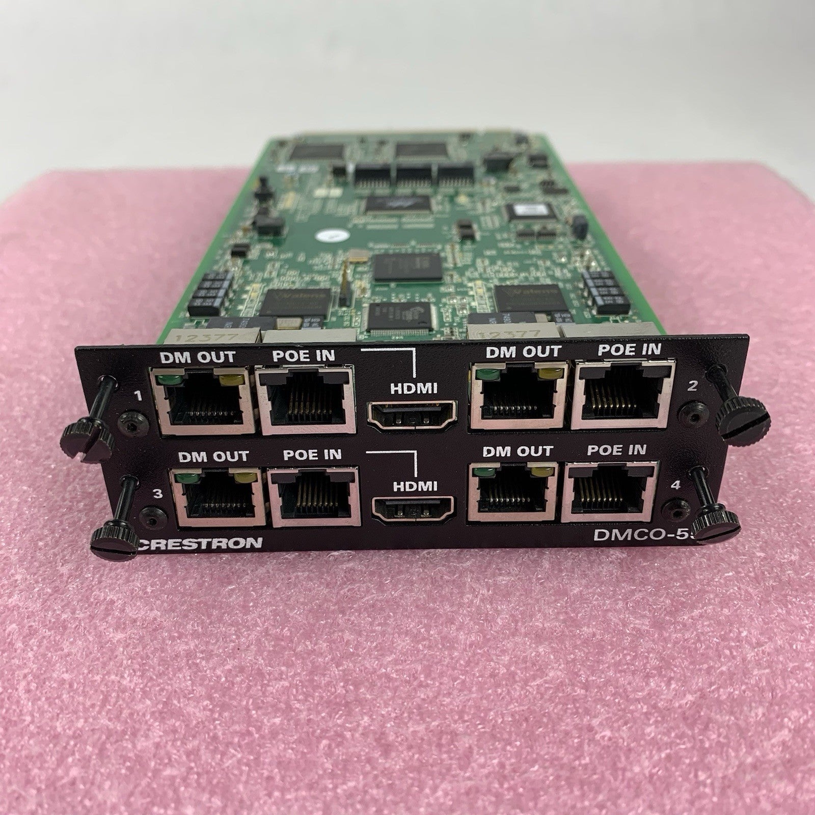 Crestron DMCO-55 6504111 4 DM 8G+ and HDMI Output Card1