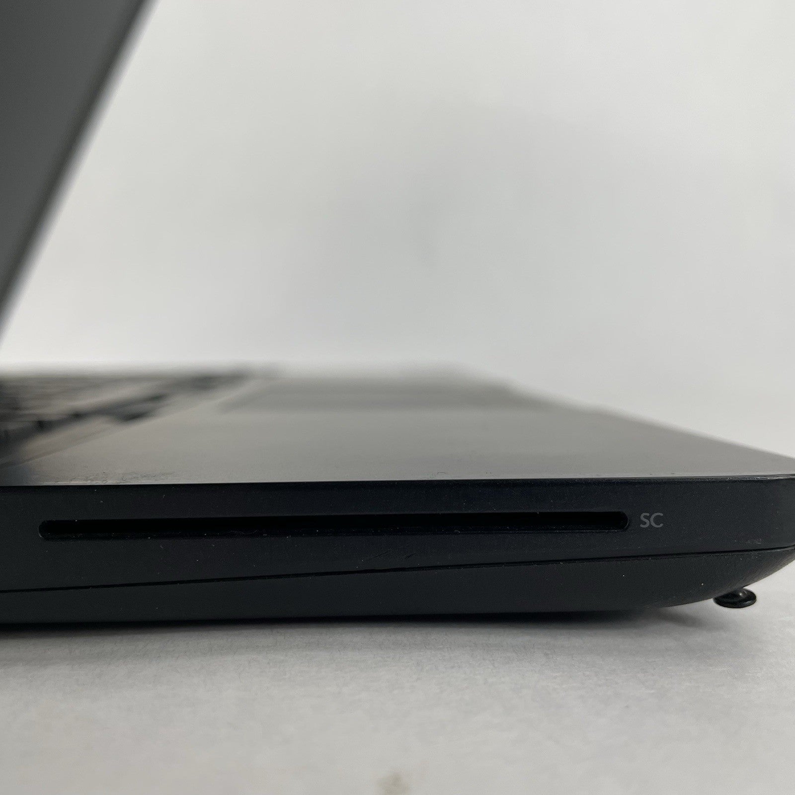 Dell Latitude 5580 15.6" i5-7300U 2.60 GHz 8 GB RAM No SSD/OS/AC7