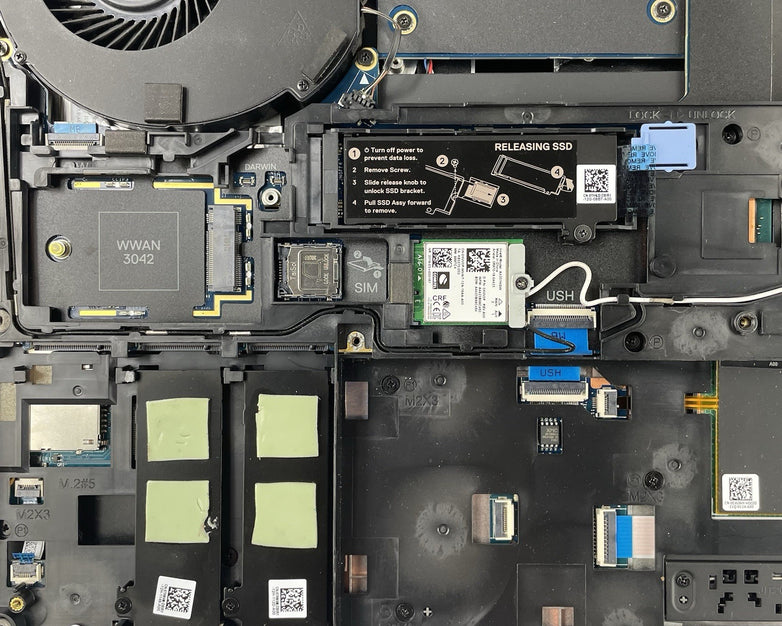 Dell Precision 7750 17.3" i7-10750H 2.60 GHz 16 GB RAM No SSD/OS/AC/Batt - READ
