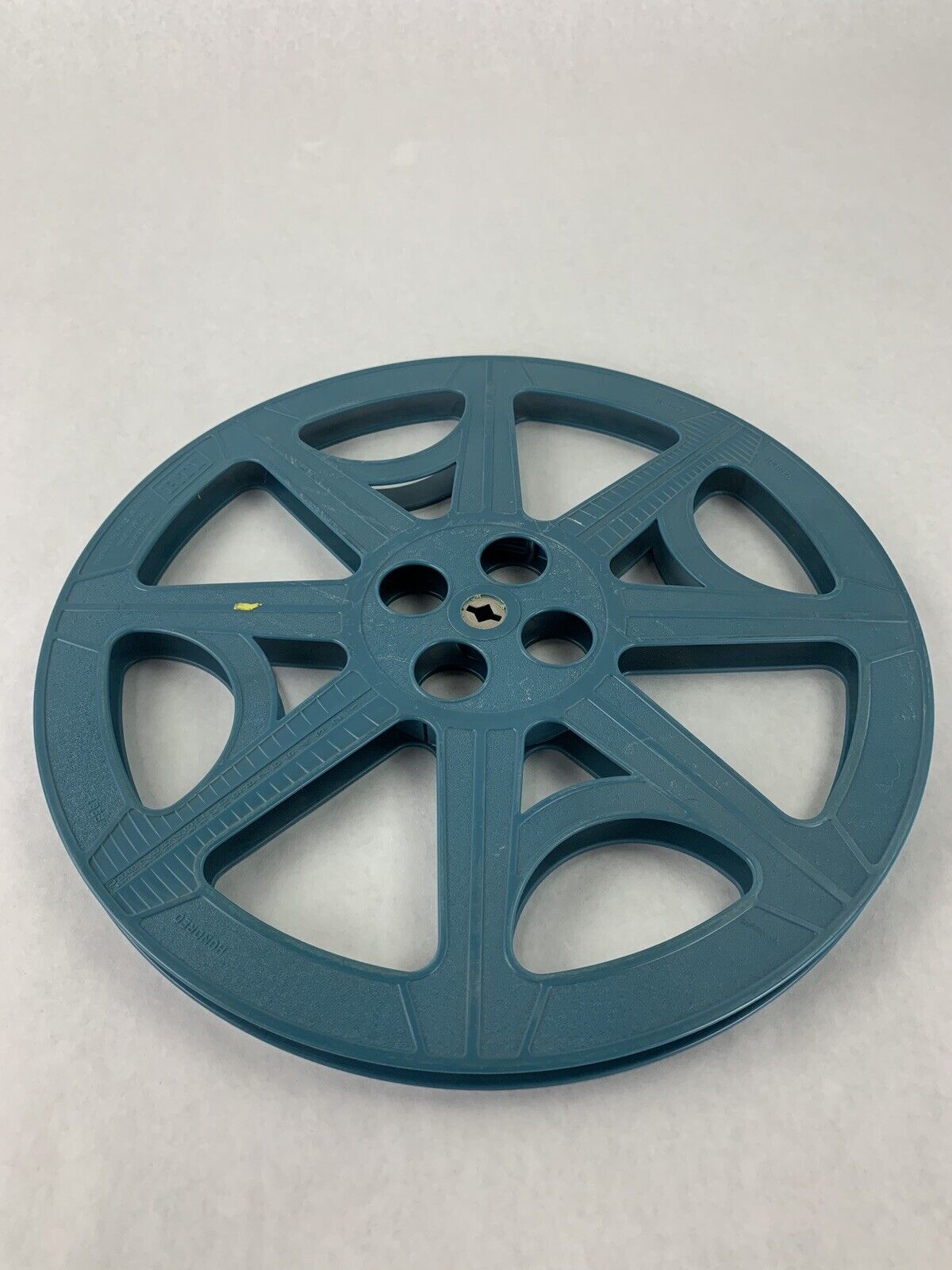 Vintage RTI 800/323-7520 15" Plastic 6 Metres 100 FT Film Reel Blue