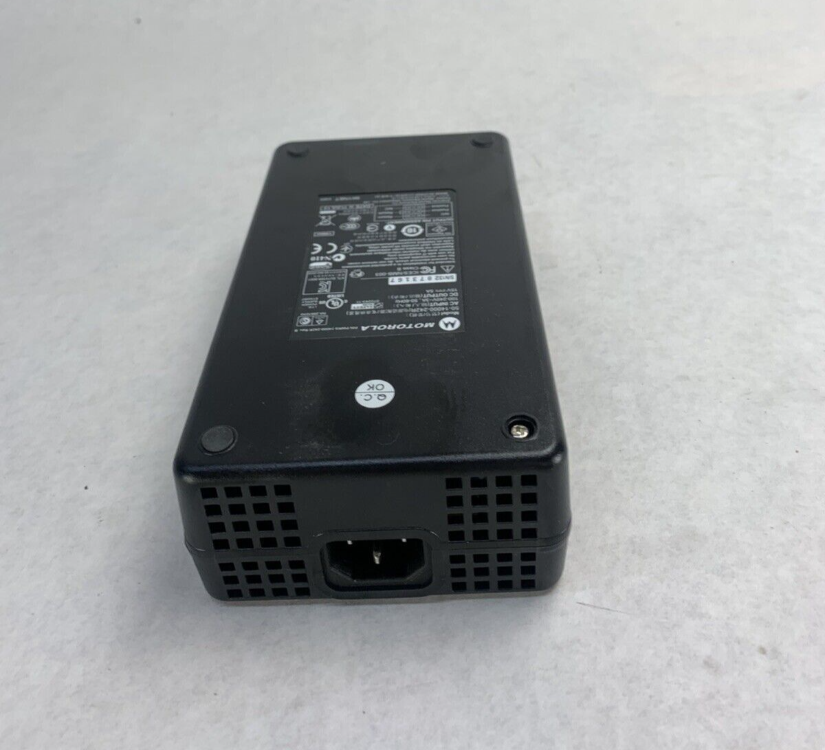 Lot of 2 Motorola 50-14000-242R Power Supply 100-240V 50-60Hz 15V Rev A